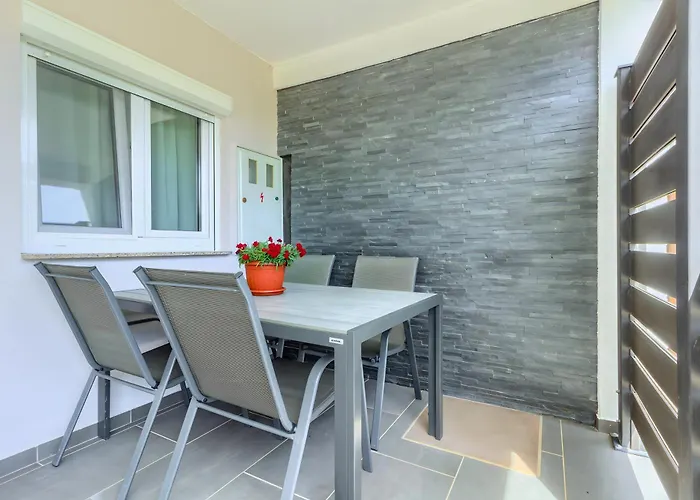House Miljkovica Vir