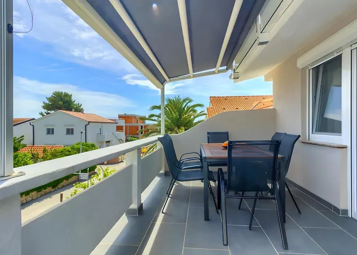 House Miljkovica Апартаменты Вир