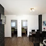 Lägenhet House Miljkovica