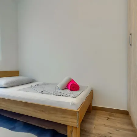 House Miljkovica Apartamento Vir