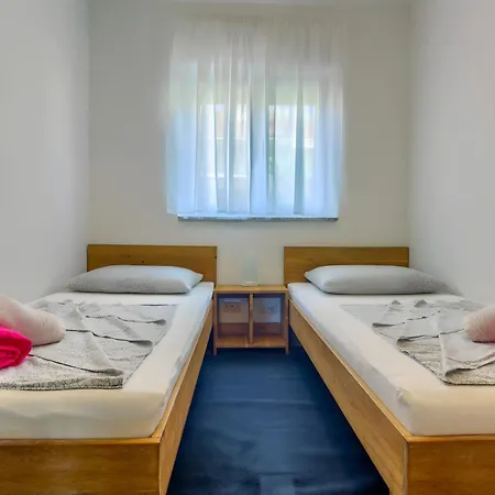 House Miljkovica Apartamento
