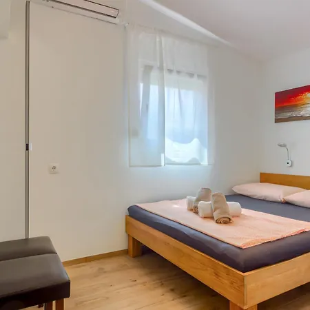 House Miljkovica Apartamento